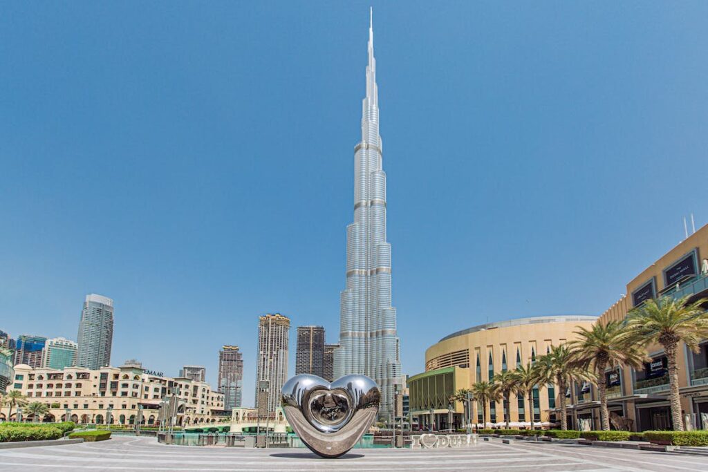 Unveiling Dubai’s Opulent Real Estate Market